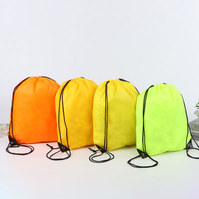 Sac à cordes en flanelle d'entreprise pour une épaule simple et une école personnalisée