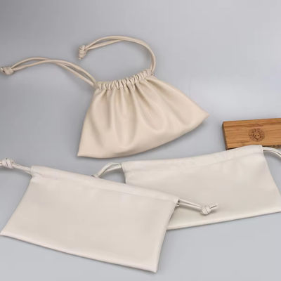 Couleur personnalisée Luxe Lady PU poche cosmétique en cuir à corde avec logo personnalisé