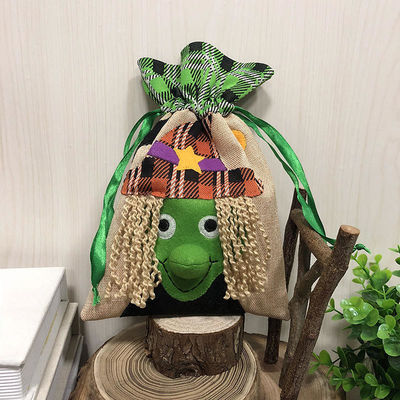 Sac de bonbons Halloween de couleur personnalisée avec corde à tirer Sac cadeau créatif non tissé