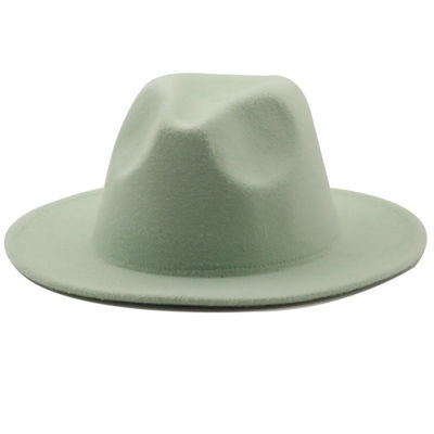 Chapeau haut de style ancien britannique pour les représentations masculines en automne et en hiver