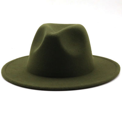 Chapeau haut de style ancien britannique pour les représentations masculines en automne et en hiver