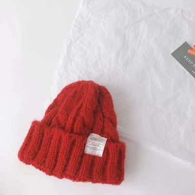 Logo personnalisé Couleur solide Chapeau tricoté japonais pour étudiants d'automne et d'hiver