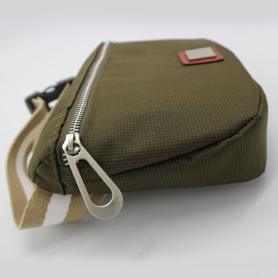 Fanny Pack Logo personnalisé Imprimé Hommes Femmes Voyage Sac de taille en nylon Sac de ceinture de corps croisé