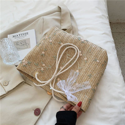 Sac à dos tissé en herbe de plage avec un beau arc en couleur personnalisée
