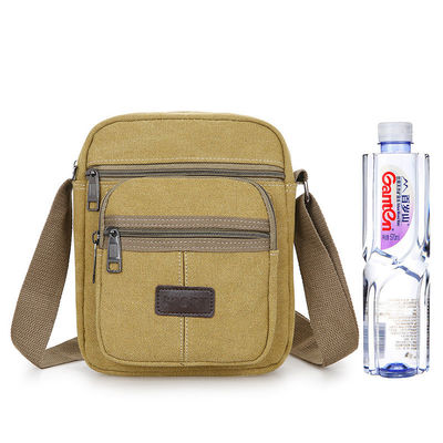 Portez facilement vos objets essentiels avec notre sac anti-vol suspendu pour passeport Hajj Umrah