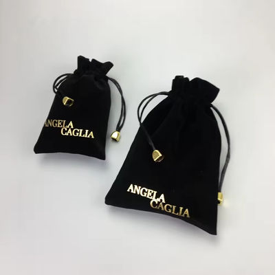 Sacoche en velours d'or imprimé pour emballage de bijoux personnalisé