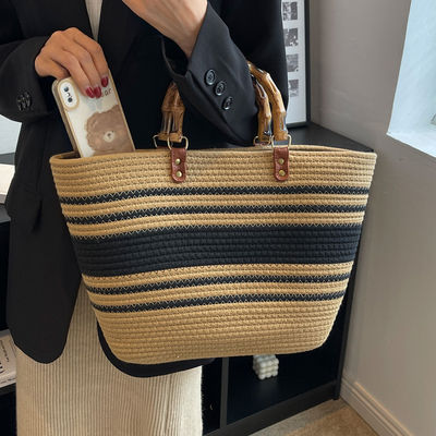 Sacs à main en paille de plage conçus pour femmes élégantes