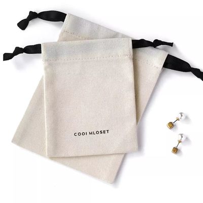 Sac à cordes en coton muslin personnalisé avec ruban pour solution d'emballage de bijoux