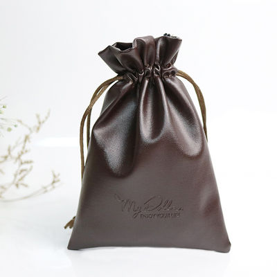Portemanteau de taille moyenne Logo personnalisé en cuir en PU Sac à bijoux à cordes pour rangement de haute qualité