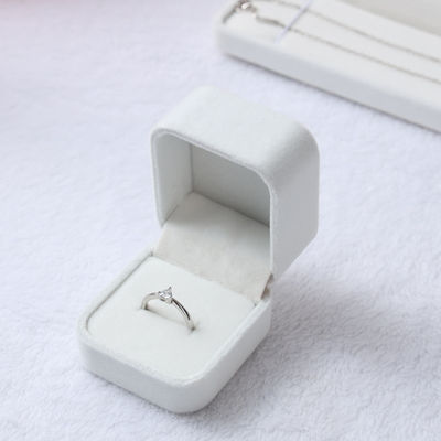 Logo personnalisé Boîtes de bijoux en velours noir avec impression et design de luxe