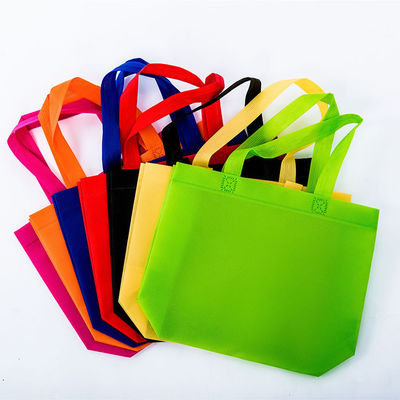 Coloriage sac de magasinage non tissé avec imprimante de logo sur mesure et revêtement en polyester