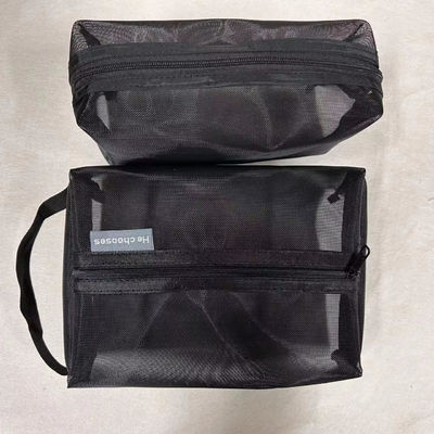 Dernier sac cosmétique en maille pour les filles femmes professionnel de stockage de voyage OEM / ODM accepté