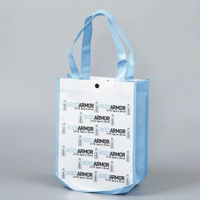 Sacs à main à angles courbés de taille moyenne en matériaux non tissés laminés pour achats sur mesure