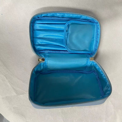 Sac de maquillage en cuir imperméable à l'eau Sac de toilettes en cuir à la mode Sac intérieur portable plat Sac cosmétique sur mesure pour femmes