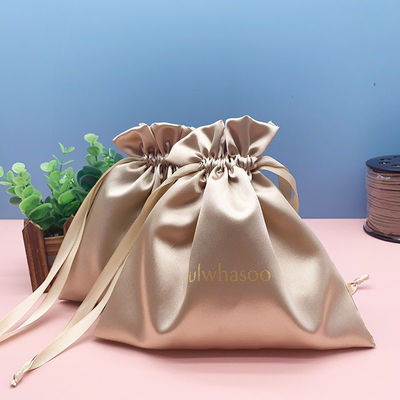 Logo personnalisé Petit sac en satin pour bijoux Type d'affichage de l'emballage pour OEM/ODM acceptable