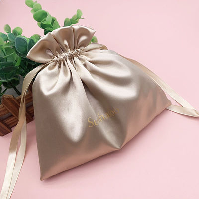 Logo personnalisé Petit sac en satin pour bijoux Type d'affichage de l'emballage pour OEM/ODM acceptable