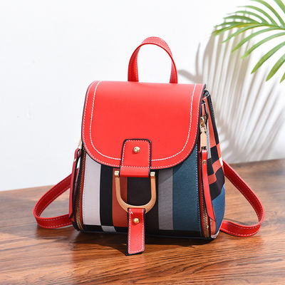 2022 Sacs à dos pour femmes étudiantes Mode Femmes Petit sac à dos avec matériau principal PU