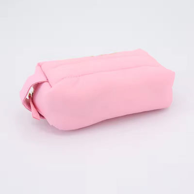 Sac de maquillage de voyage en nylon étanche avec fermeture à fermeture éclair et conception de logo