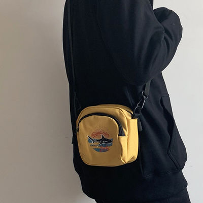 Sacs de messagerie en toile de mode pour la vie quotidienne Longue bande et OEM / ODM Acceptable