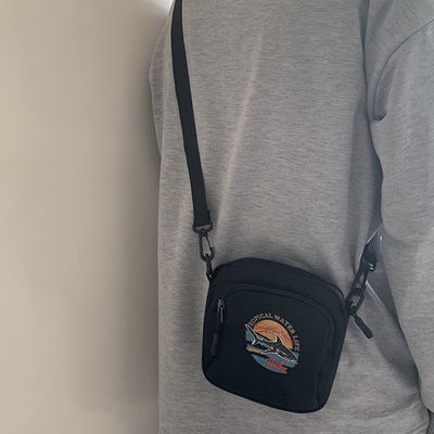 Sacs de messagerie en toile de mode pour la vie quotidienne Longue bande et OEM / ODM Acceptable