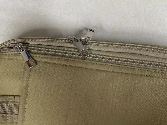 Sac de voyage en nylon à étanchéité réduite pour téléphone portable et carte OEM/ODM acceptable