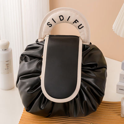 Logo personnalisé Design sac de maquillage en PVC modèle solide type de la corde à dessin toilette sac de voyage