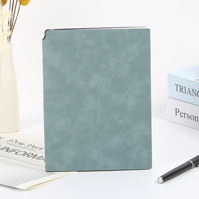 Gardez votre système de cartes de travail organisé avec des carnets de notes de couleur personnalisés