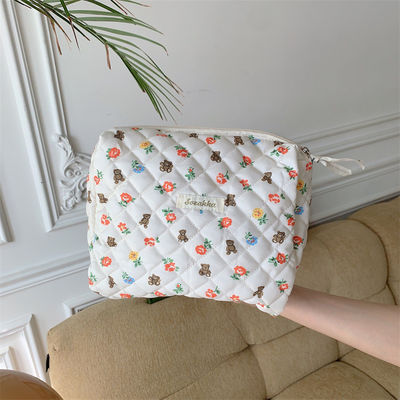 Sac de maquillage en coton en dentelle sur mesure Sac de toilettes à la mode fait à la main avec fermeture à glissière