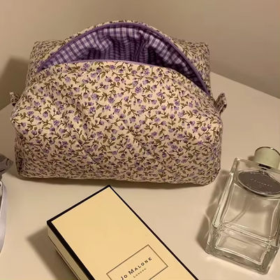 Fermeture à fermeture à glissière Sac cosmétique floral pour toilettes Voyage Logo personnalisé Design d'été