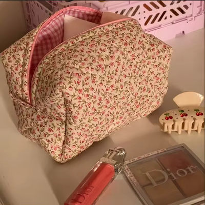 Fermeture à fermeture à glissière Sac cosmétique floral pour toilettes Voyage Logo personnalisé Design d'été