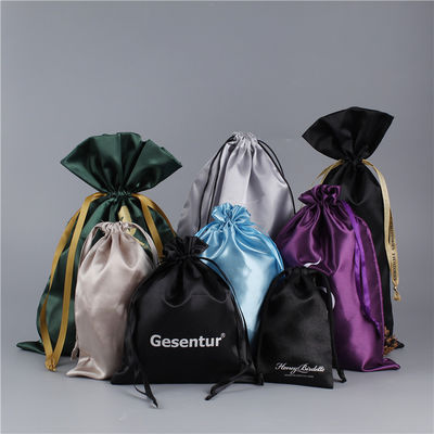 Sac à cordes en satin à logo personnalisé pour le stockage de perruques de cheveux et le grand emballage cadeau en soie