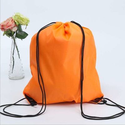 Matériau en nylon sac à dos à cordes coloré avec logo imprimé pour la vie quotidienne