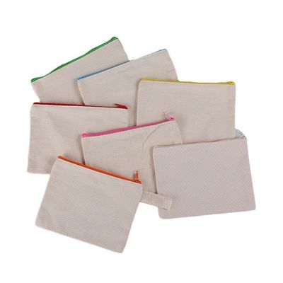 L'organisation des sacs est facile avec des sacs de bijoux en coton naturel