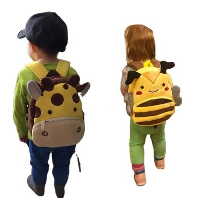 Des sacs à dos pour enfants en peluche 3D personnalisés