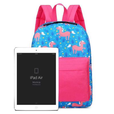 Le sac à dos de l' école primaire avec une couleur personnalisée