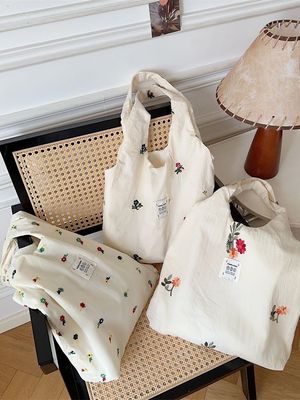 Sac à épaule pour étudiants du collège Sac à main de grande capacité avec dessin d'impression de fleurs mignon