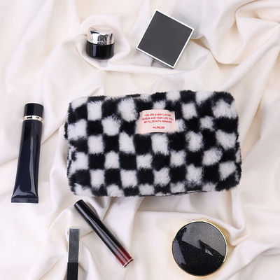 Sac de maquillage Gingham de grande capacité avec couleur personnalisée et logo de broderie de serviette