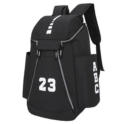 Un sac à dos pour étudiants de style minimaliste