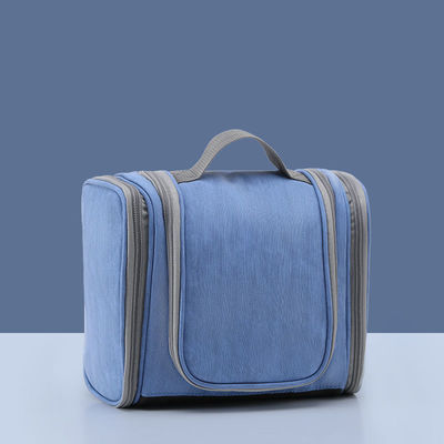 Sac cosmétique de voyage de grande capacité avec conception imperméable et logo personnalisé accepté