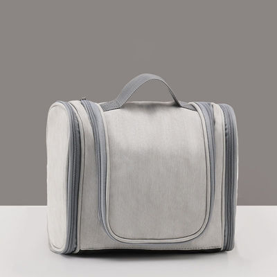Sac cosmétique de voyage de grande capacité avec conception imperméable et logo personnalisé accepté