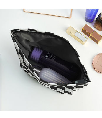 Sac de lavage portable de mode personnalisé en noir et blanc