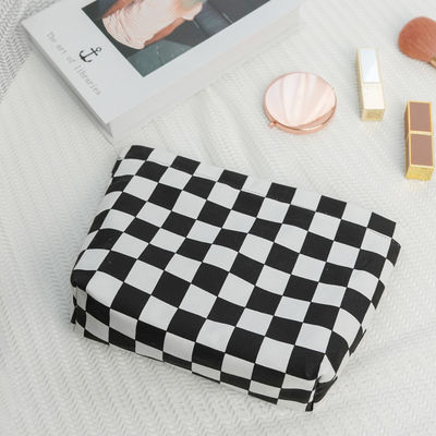 Sac de lavage portable de mode personnalisé en noir et blanc