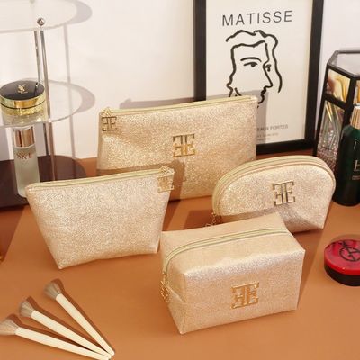 Sacs cosmétiques à logo personnalisé à haute valeur ajoutée sac de maquillage polyvalent portable avec fermeture à glissière