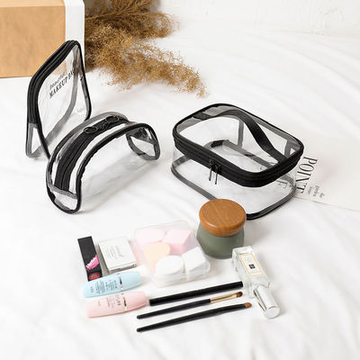 Sacoche transparente de taille moyenne pour les articles de toilette et les produits de beauté