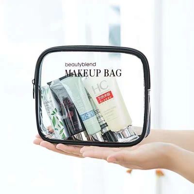 Sacoche transparente de taille moyenne pour les articles de toilette et les produits de beauté