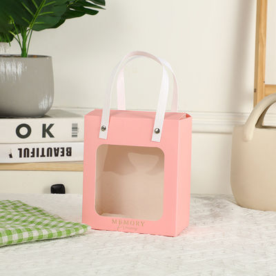 Sacs en papier à main kraft imprimés sur mesure pour l'emballage au détail Vêtements Chaussures Cadeaux en fourrure