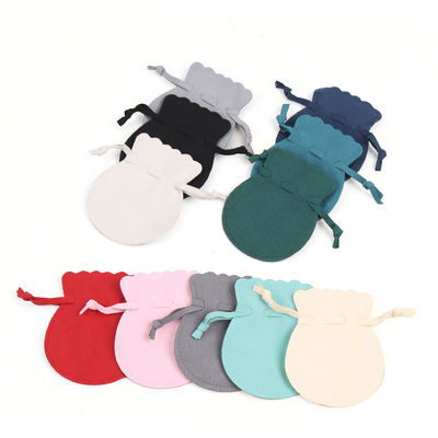 Logo personnalisé Soie Satin Poussière de velours Sac à cordes Sac à bijoux Autres décorations