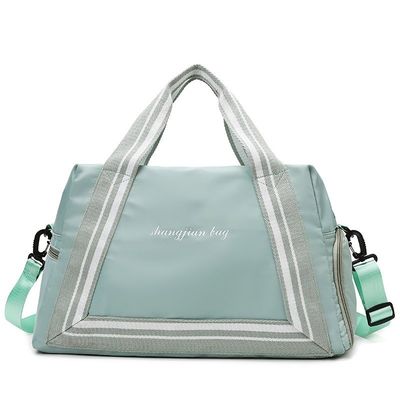 Voyage en style Des épaulettes personnalisées pour l' extérieur Un sac de sport de week-end pour femmes actives