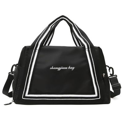 Voyage en style Des épaulettes personnalisées pour l' extérieur Un sac de sport de week-end pour femmes actives
