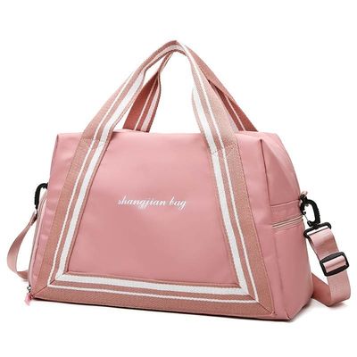 Voyage en style Des épaulettes personnalisées pour l' extérieur Un sac de sport de week-end pour femmes actives